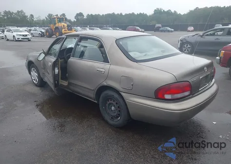 1998 Mazda 626 Dx/Lx z USA, uszkodzony, nr VIN 1YVGF22CXW5736434